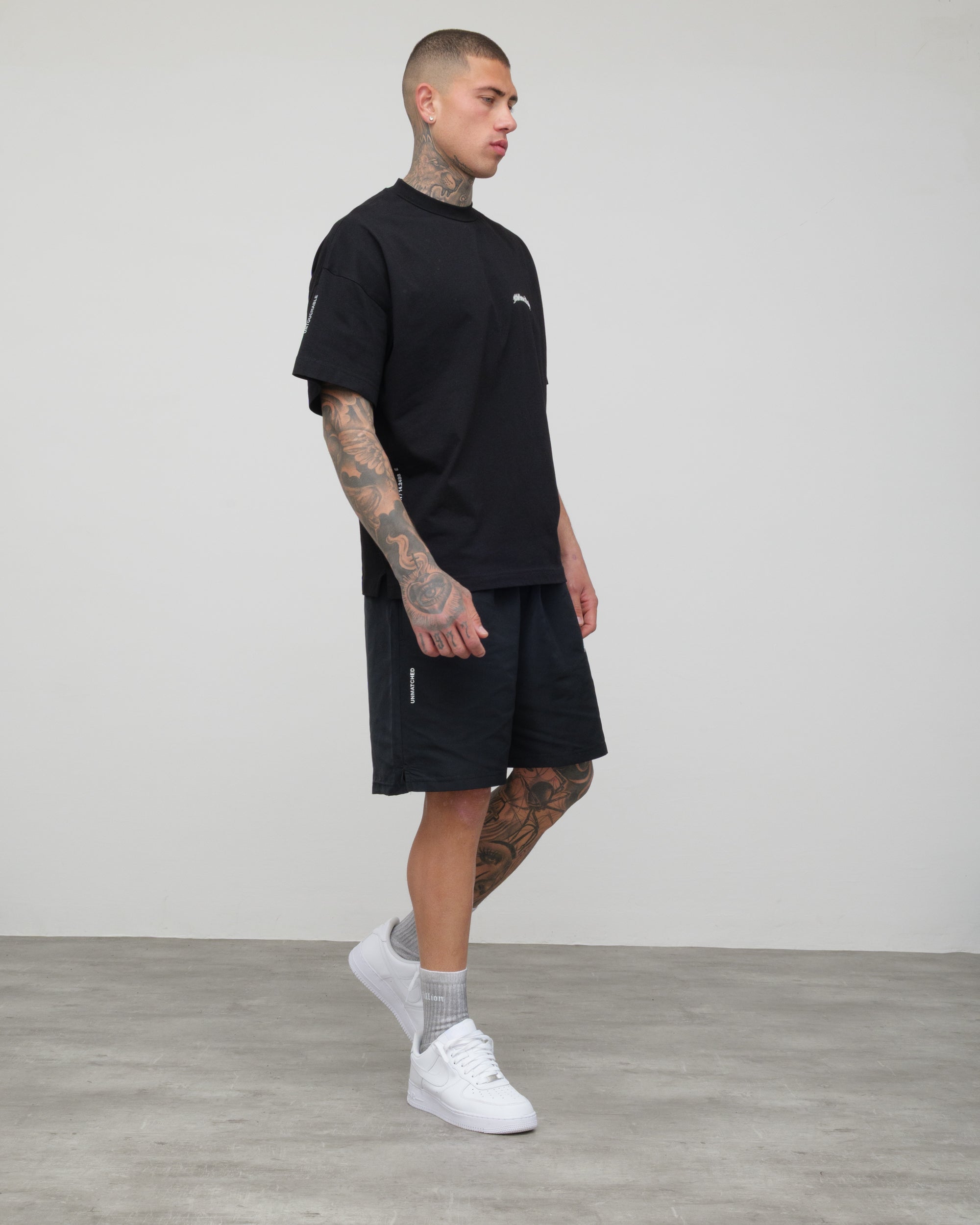 Completo Million x G-Fam