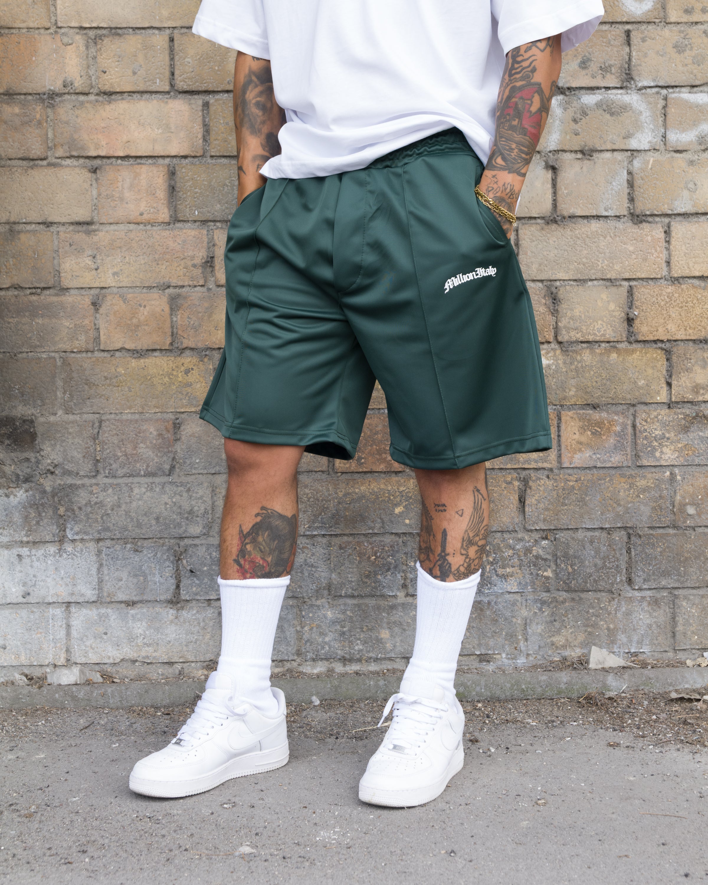 Sin Permiso Green Shorts