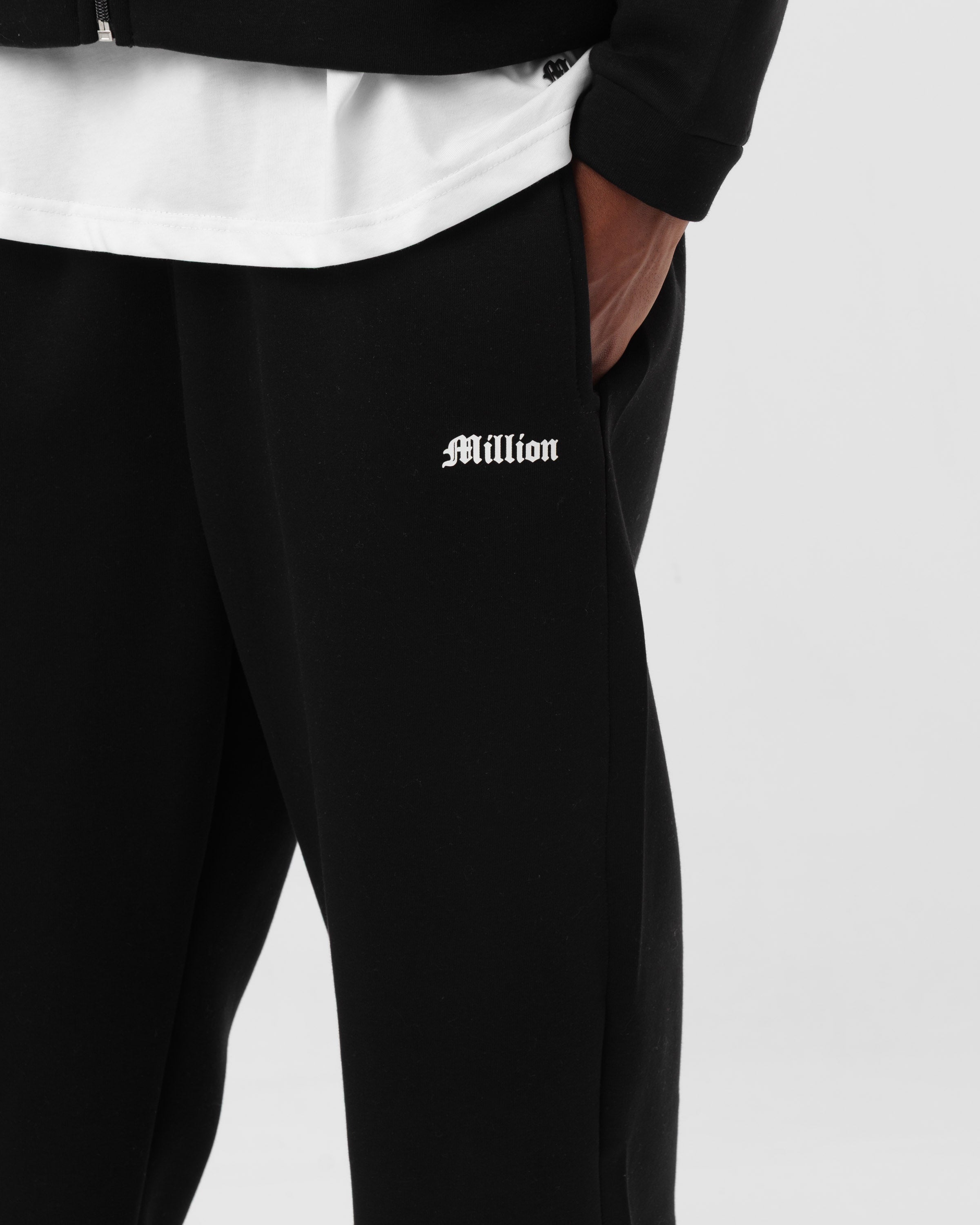 Tracksuit Built Nera